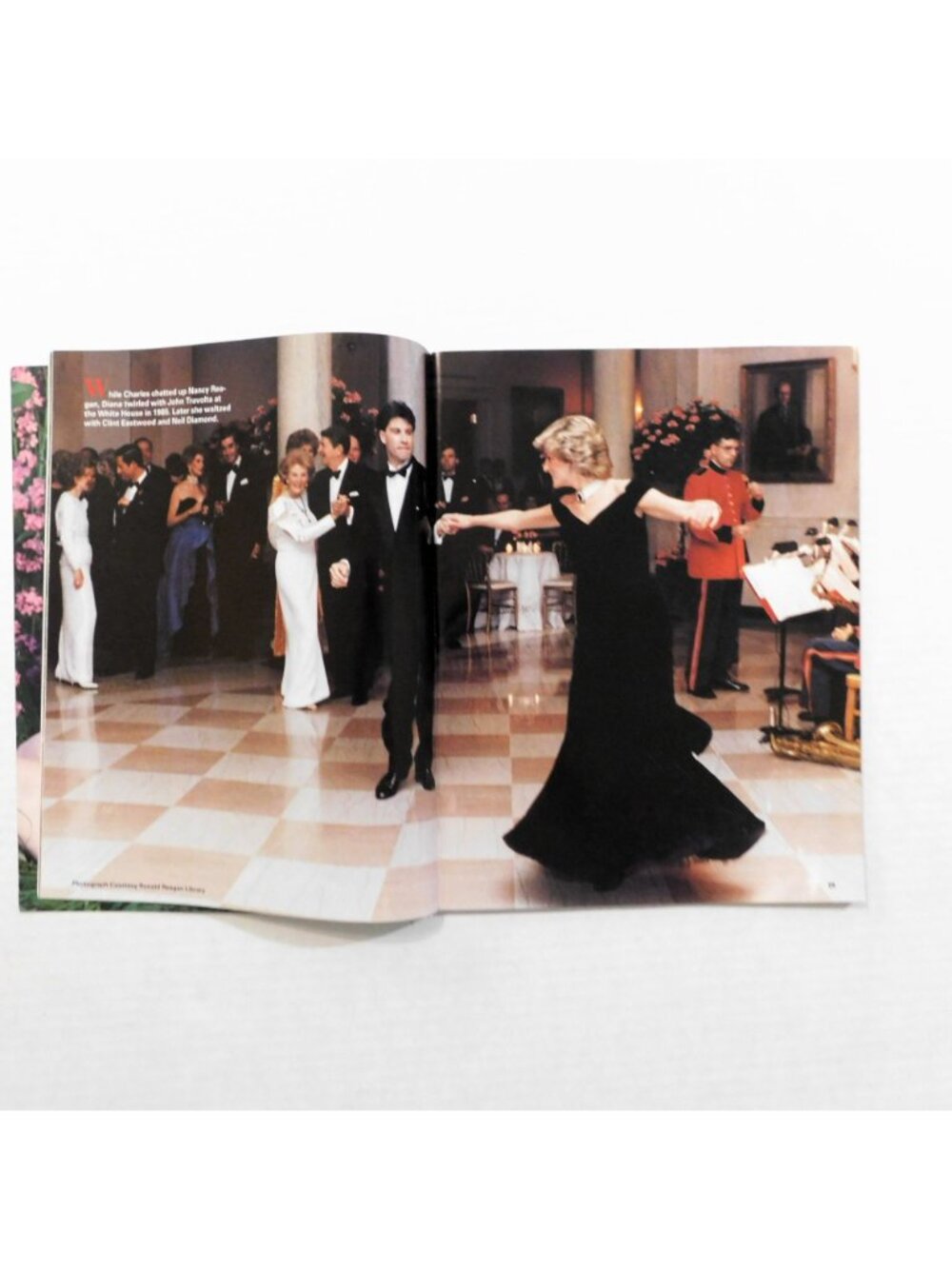 People Extra The Diana Years Magazine Spring 1996 Special Photo Edition - Picture 3 of 6